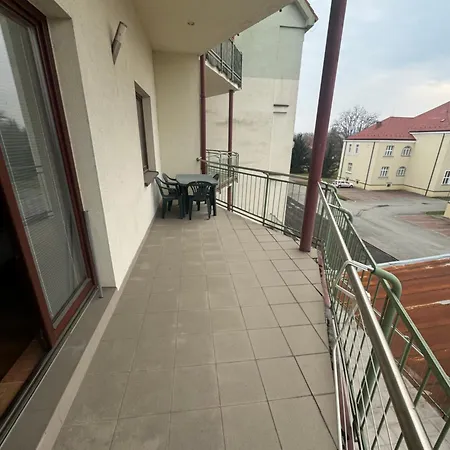 Priestranný Blízko Centra Appartamento Martin